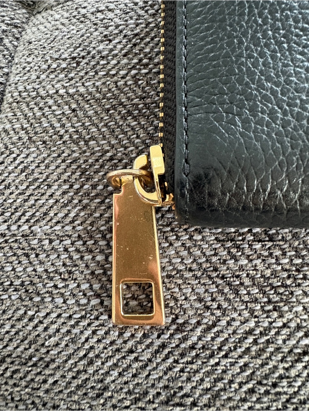 Marc Jacobs Gotham Wallet - Picture 3 of 5